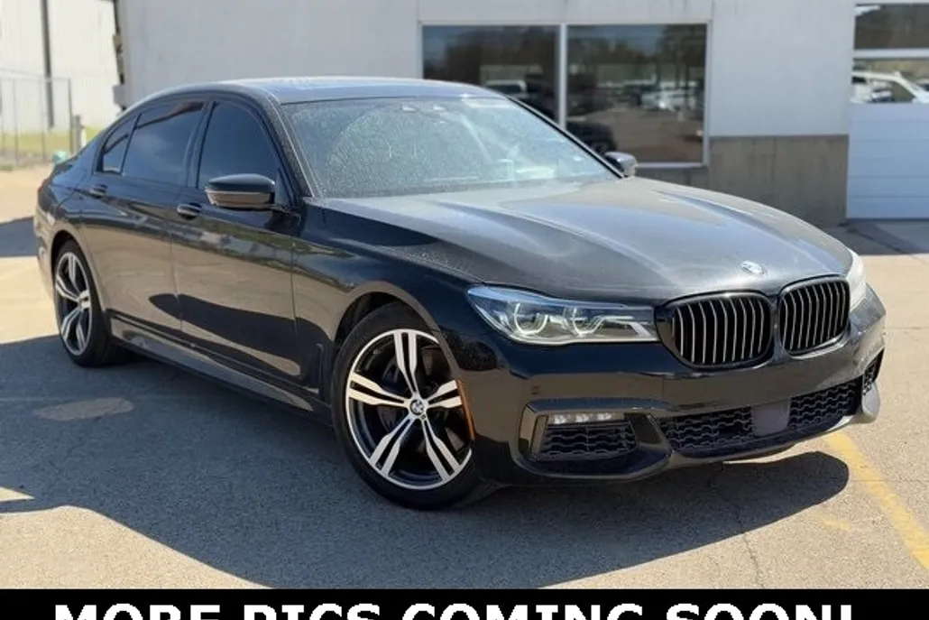 2016 Bmw 750i photo 1