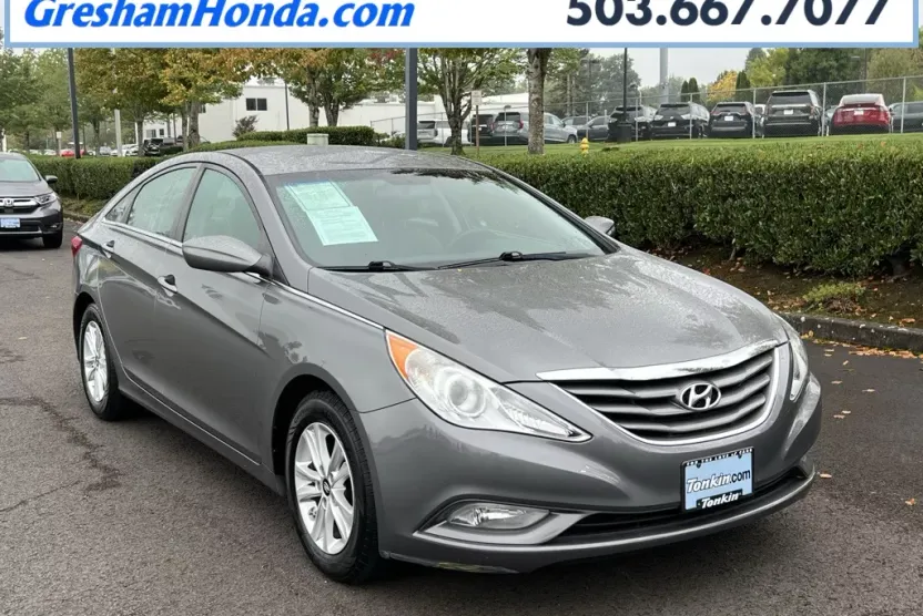 2013 Hyundai Sonata GLS photo 1