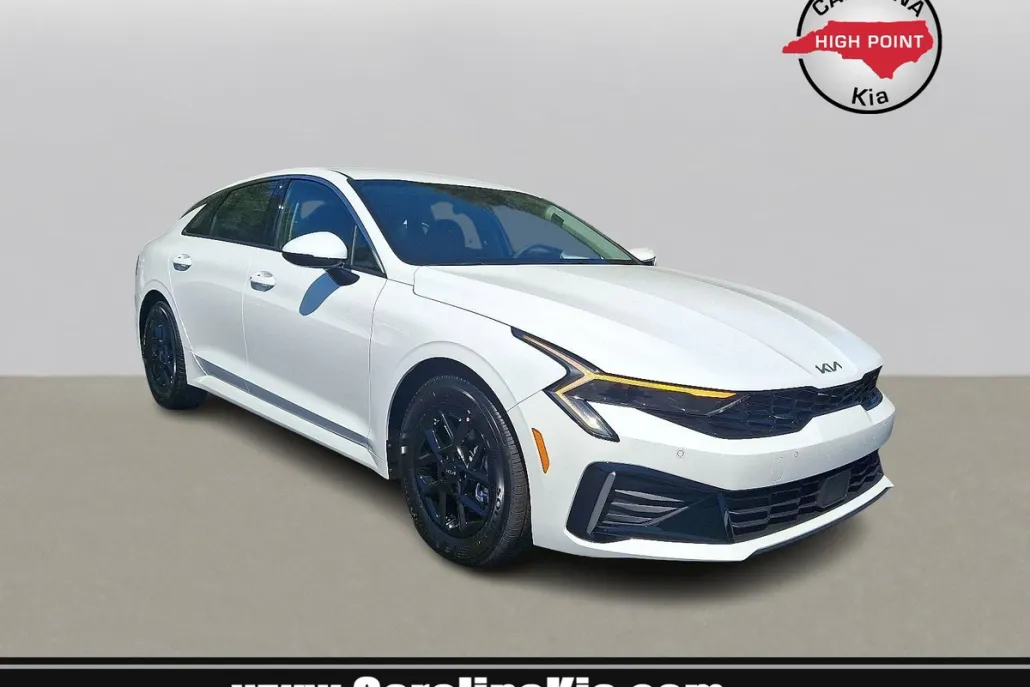 2026 Kia K5 LXS photo 1