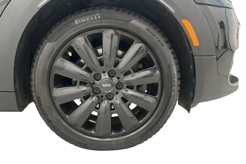 2019 Mini Countryman S ALL4 photo 1