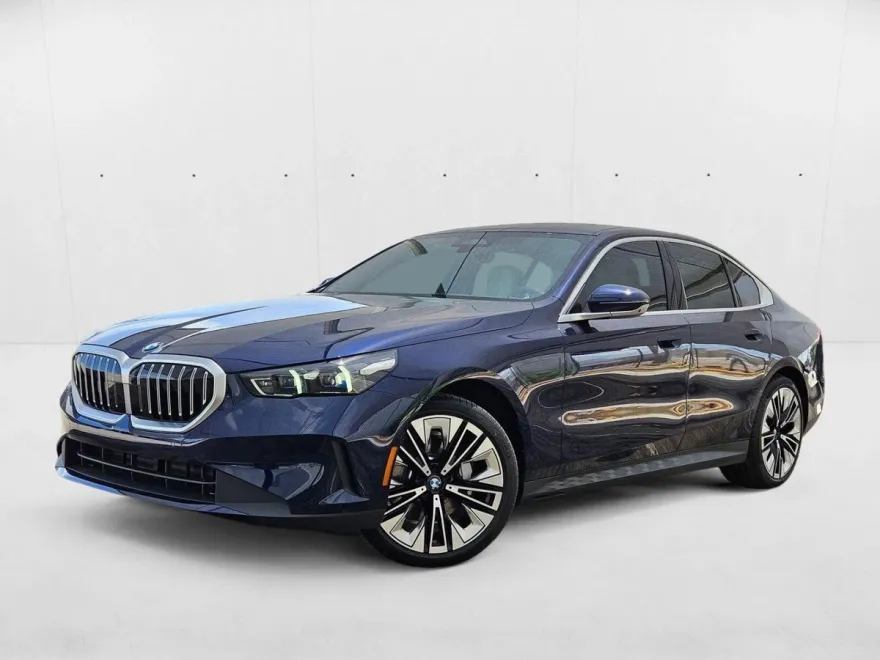 2026 Bmw 530i photo 1
