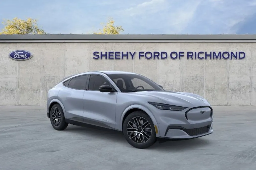2025 Ford Mustang Mach-E Premium photo 1
