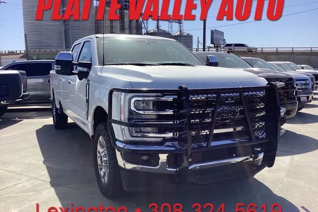 2023 Ford F-350 photo 1