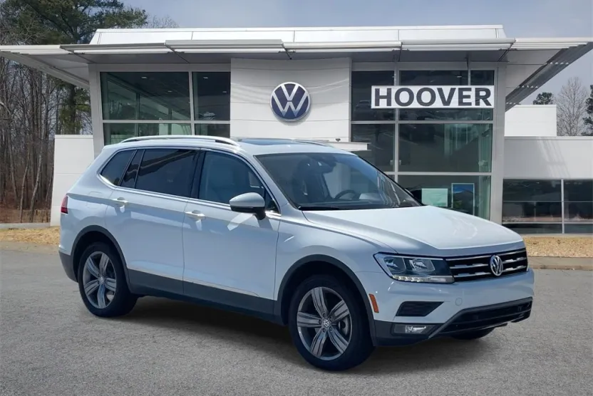 2021 Volkswagen Tiguan SEL photo 1