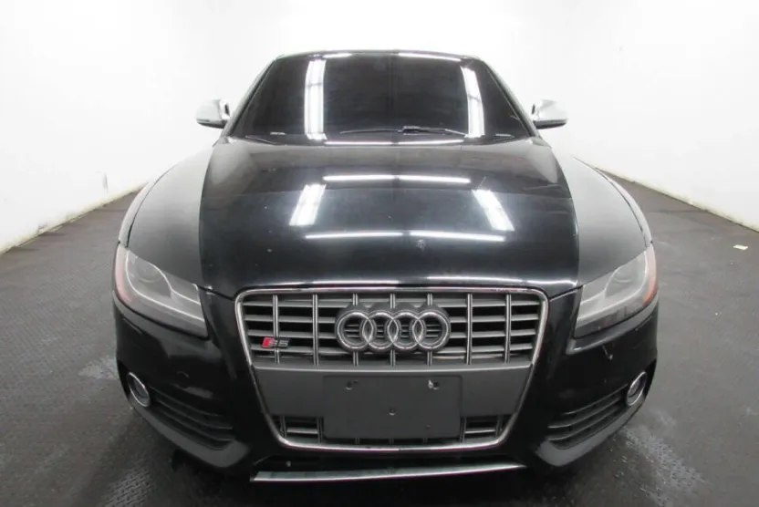 2009 Audi S5 photo 1
