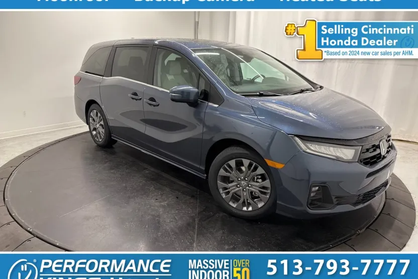 2026 Honda Odyssey Touring photo 1