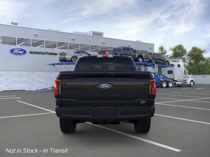 2025 Ford F-150 Lightning photo 1