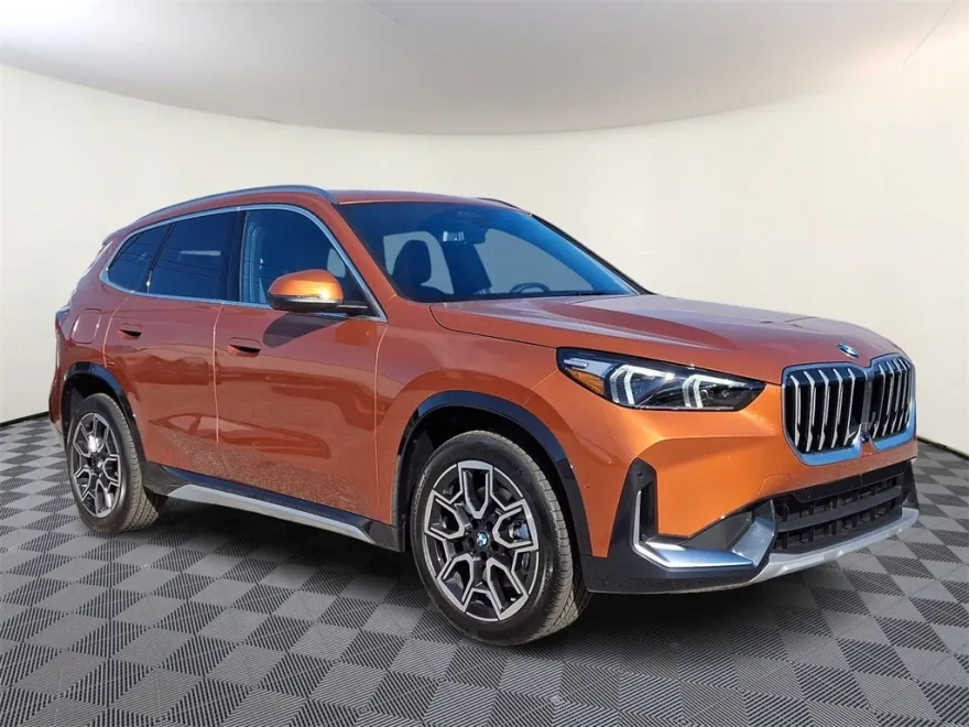 2025 Bmw X1 XDrive28i photo 1