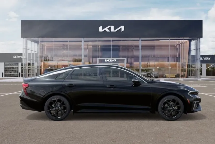 2026 Kia K5 GT-Line photo 1