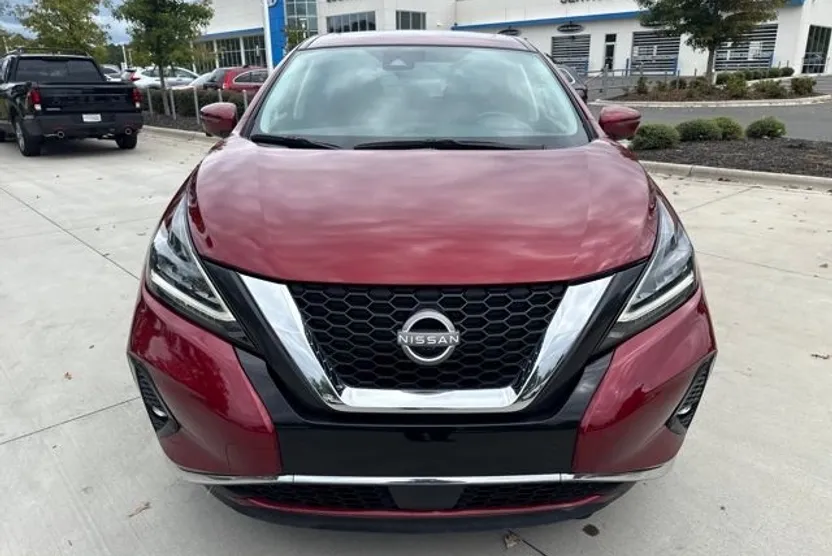 2023 Nissan Murano SL photo 1