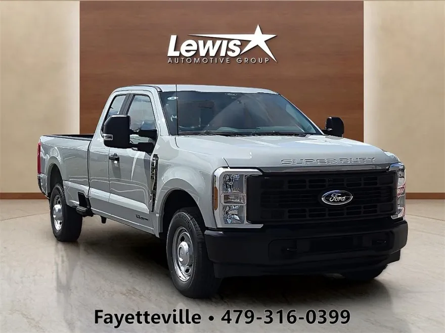 2025 Ford F-250 photo 1
