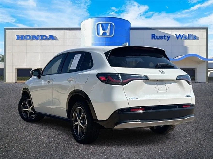 2024 Honda HR-V LX photo 1