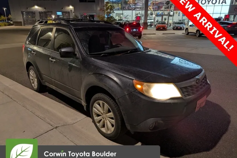 2013 Subaru Forester 2.5X photo 1