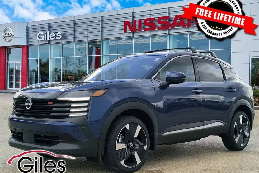 2025 Nissan Kicks SR photo 1