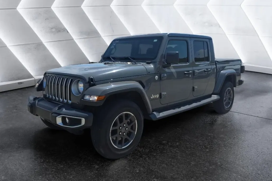 2023 Jeep Gladiator Overland photo 1
