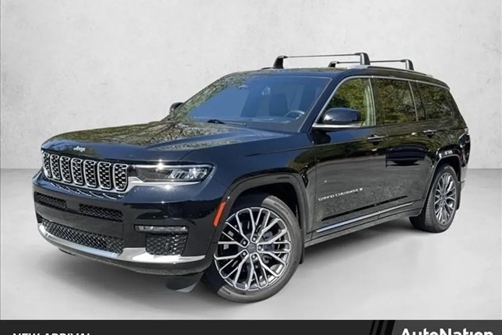 2022 Jeep Grand Cherokee L Summit Reserve photo 1