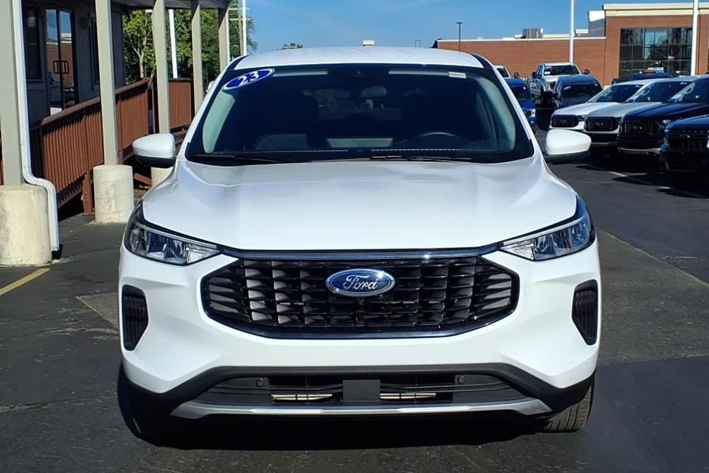 2023 Ford Escape Active photo 1