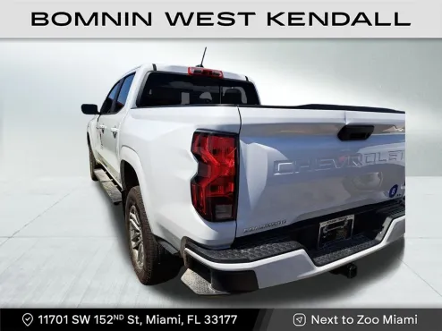 2024 Chevrolet Colorado LT photo 4