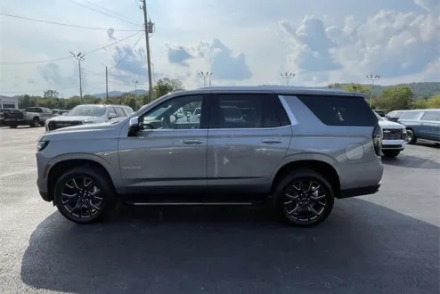 2025 Chevrolet Tahoe Premier photo 1