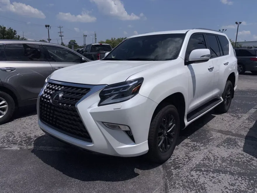 2023 Lexus GX 460 photo 1