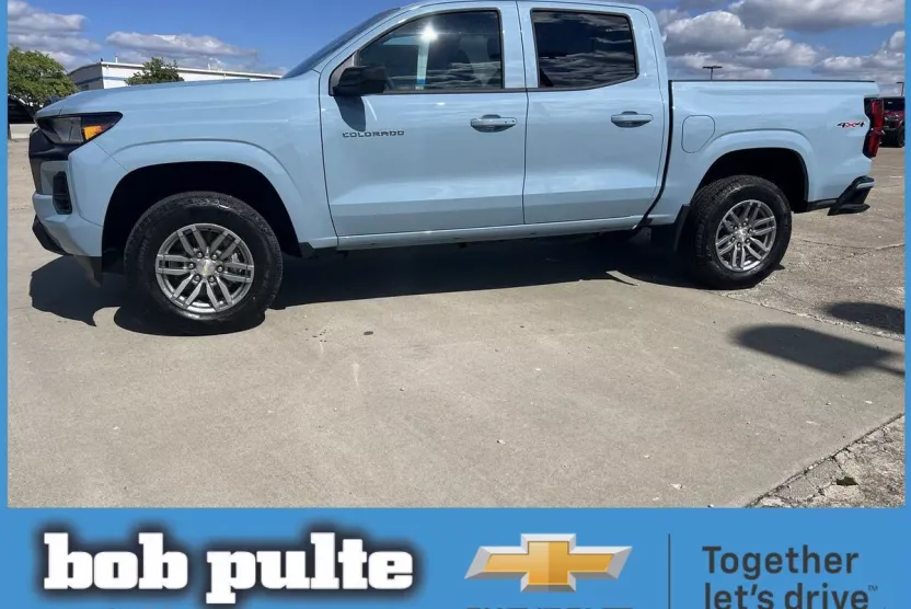 2026 Chevrolet Colorado LT photo 1