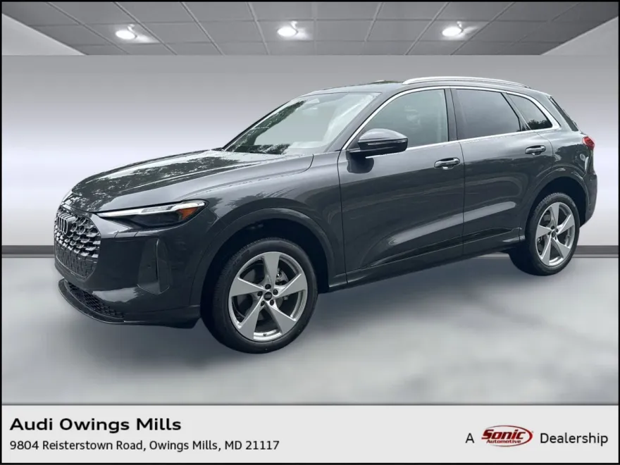 2025 Audi Q5 2.0T Premium Plus photo 1