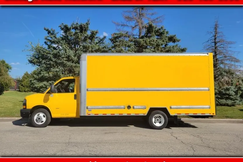 2021 Gmc Savana 3500 Cutaway photo 1
