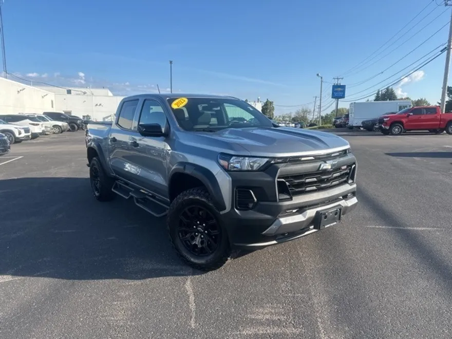2023 Chevrolet Colorado Trail Boss photo 1