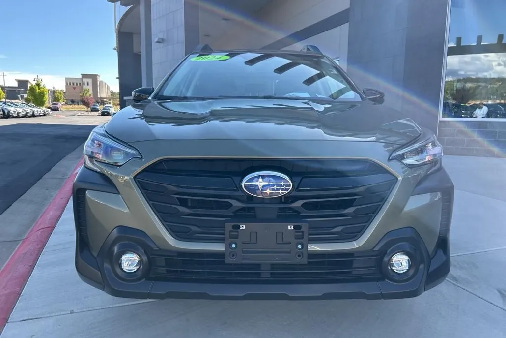 2024 Subaru Outback Onyx Edition photo 1