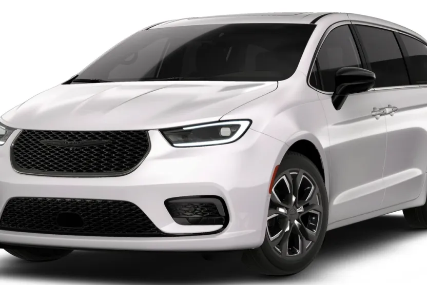 2026 Chrysler Pacifica photo 1