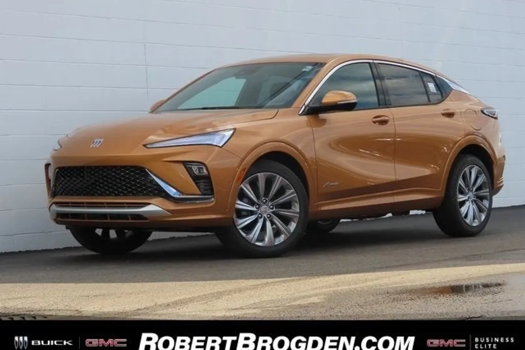 2025 Buick Envista Avenir photo 1