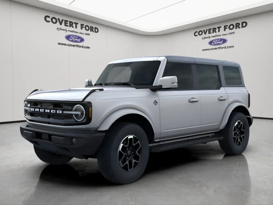 2024 Ford Bronco Outer Banks photo 1