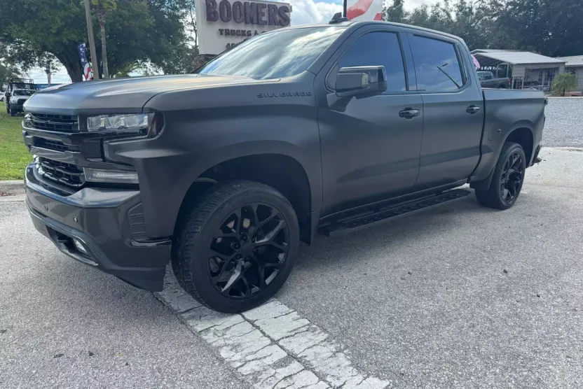 2019 Chevrolet Silverado 1500 LTZ photo 1