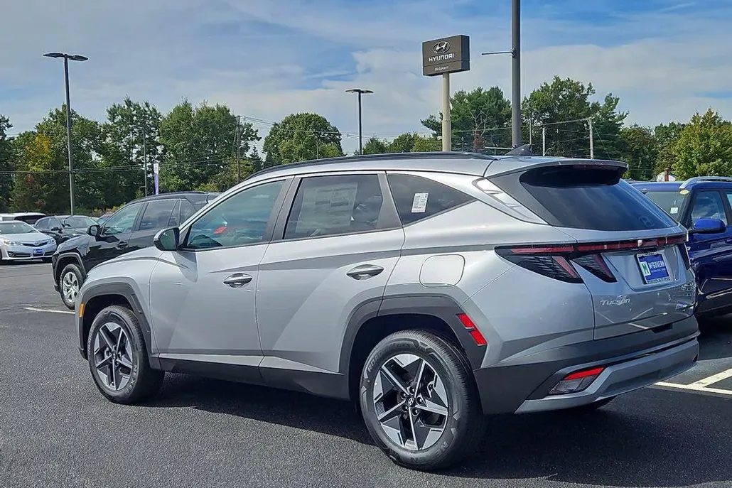 2025 Hyundai Tucson Hybrid SEL Convenience photo 1