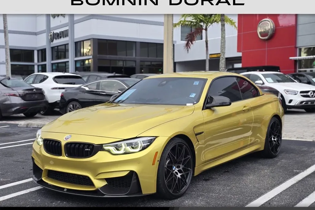 2020 Bmw M4 Convertible photo 1