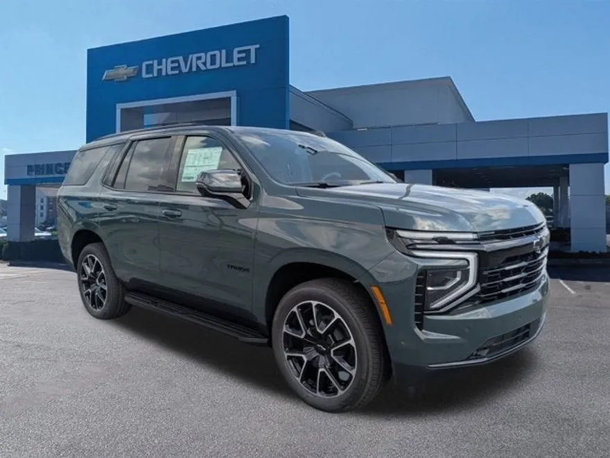 2025 Chevrolet Tahoe RST photo 1