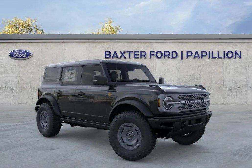 2025 Ford Bronco Badlands photo 1