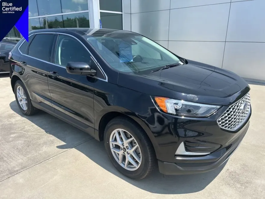 2024 Ford Edge SEL photo 1