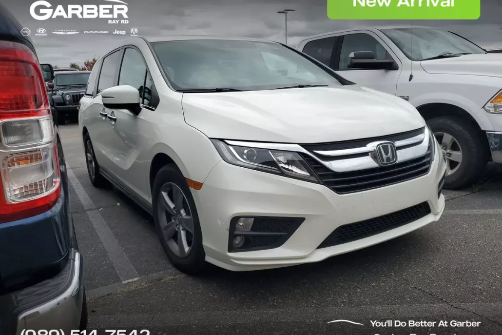 2019 Honda Odyssey EX photo 1