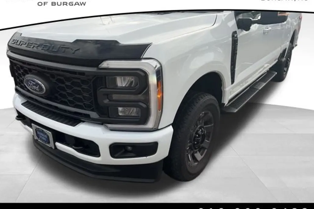 2023 Ford F-250 XLT photo 1