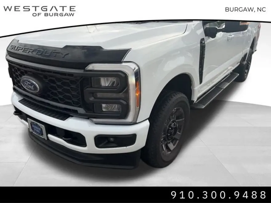 2023 Ford F-250 XLT photo 1
