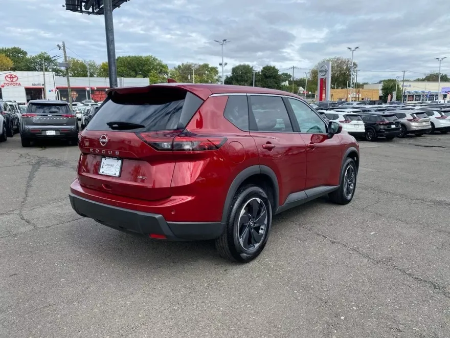 2025 Nissan Rogue SV photo 1