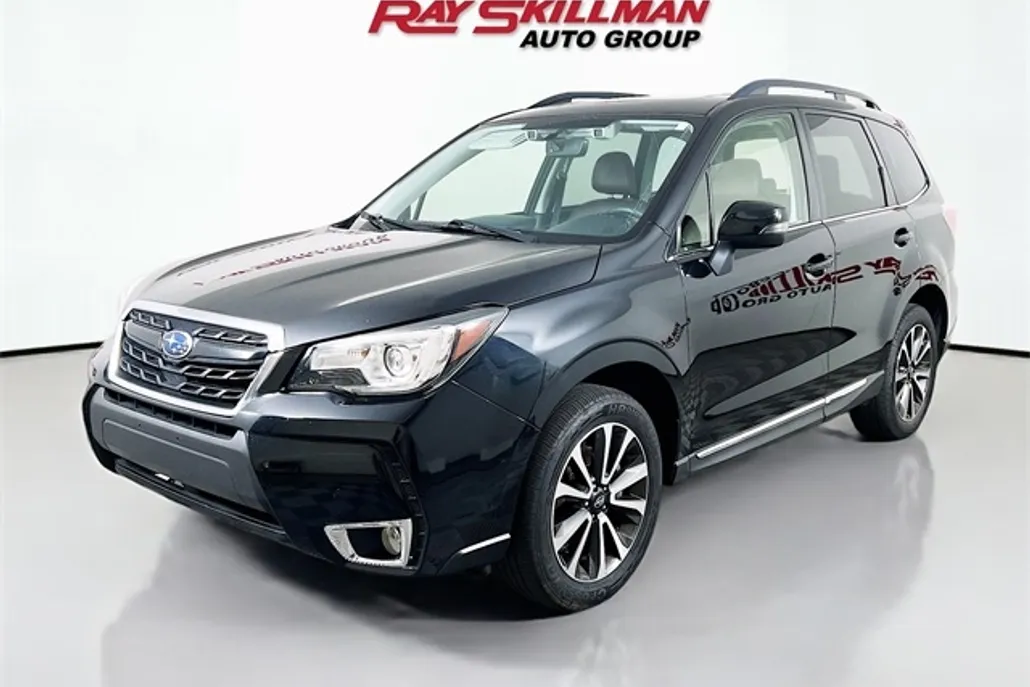 2017 Subaru Forester 2.0XT Touring photo 1