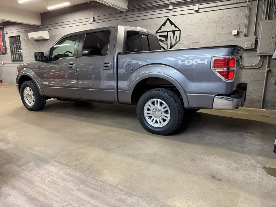 2012 Ford F-150 Lariat photo 1