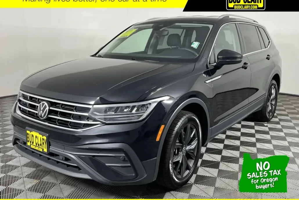 2022 Volkswagen Tiguan SE photo 1