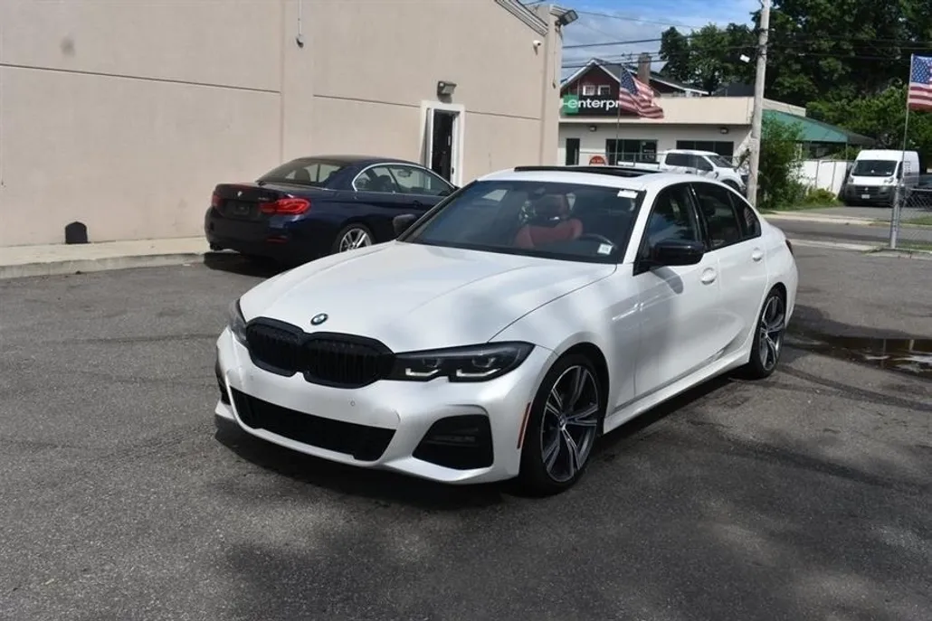 2022 Bmw 330i photo 1