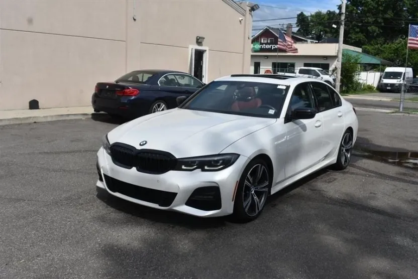 2022 Bmw 330i photo 1