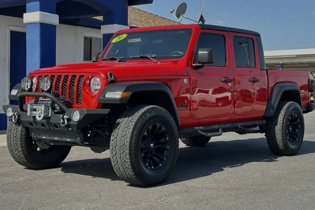 2020 Jeep Gladiator Sport S photo 1