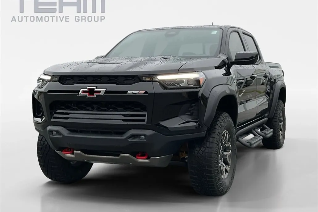 2026 Chevrolet Colorado ZR2 photo 1