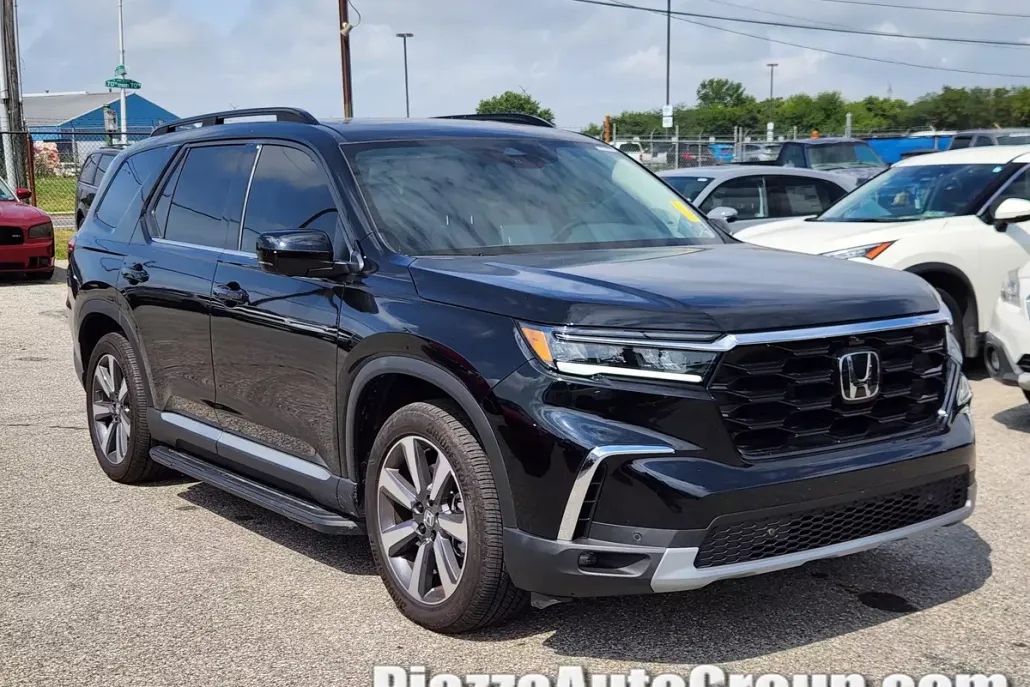 2025 Honda Pilot Elite photo 1